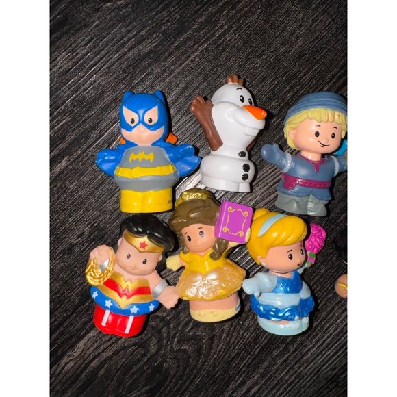 Bundle of 9 Disney/Superheroes Little People - Belle, Wonder Woman, Cinderella - Picture 3 of 4
